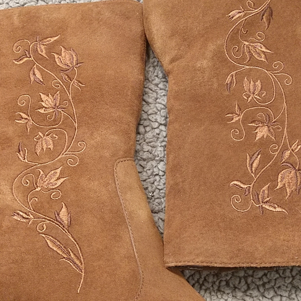 White Mountain Suede Leather Mid-Calf Boots - Picture 6 of 8